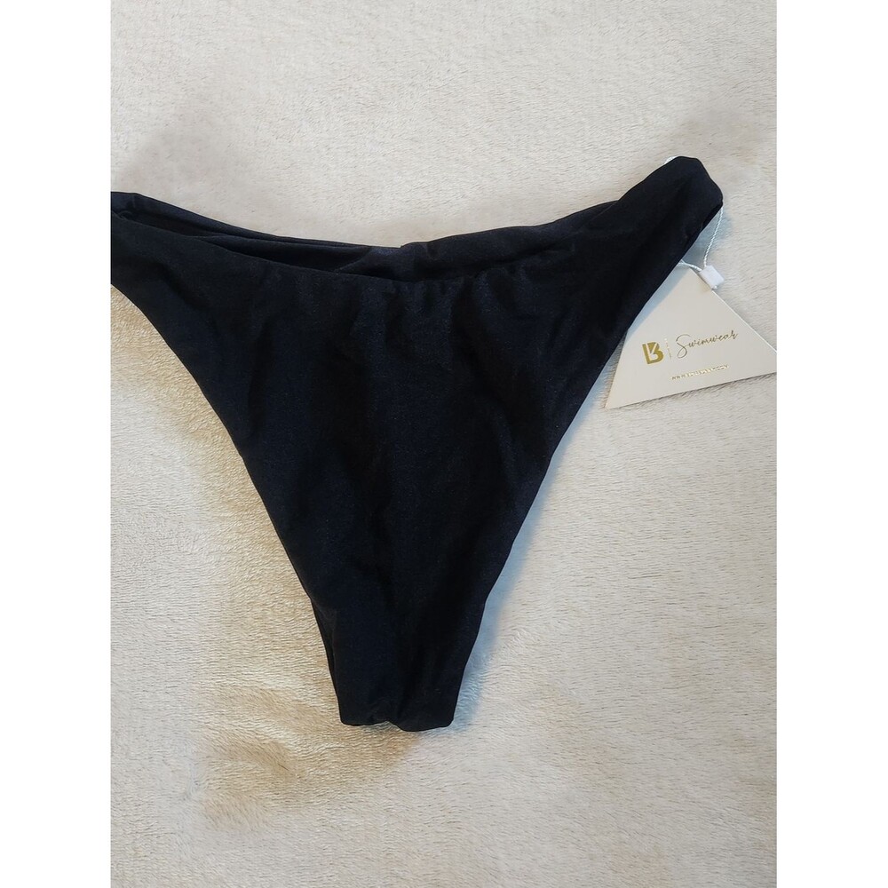 BuffBunny Swim Bottoms Size M NWT